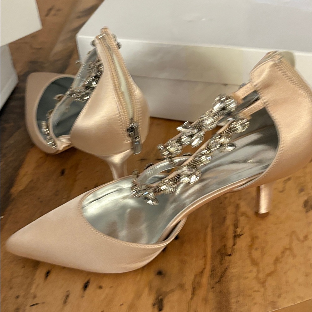 Elegant Satin Heels with Crystal Embellishments Sassy Shoes for special event